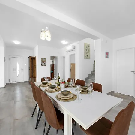 Enchanting With Pool In Vila *
